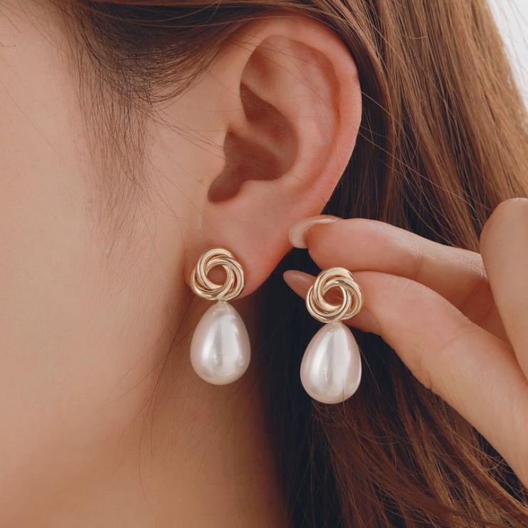 Freshwater Pearl 18K Gold Plated Elegant Modern Style Plating Inlay Solid Color Drop Earrings Gold | Freshwater Pearl Jewelry Freshwater Pearl Jewelry Freshwater Pearl Jewelry