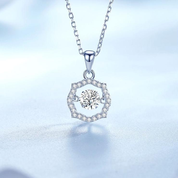 Simple Style Classic Style Solid Color Sterling Silver Inlay Moissanite Zircon Pendant Necklace Zircon White Diamond White Gold Color | Moissanite Necklace High-end Jewelry Moissanite Necklace