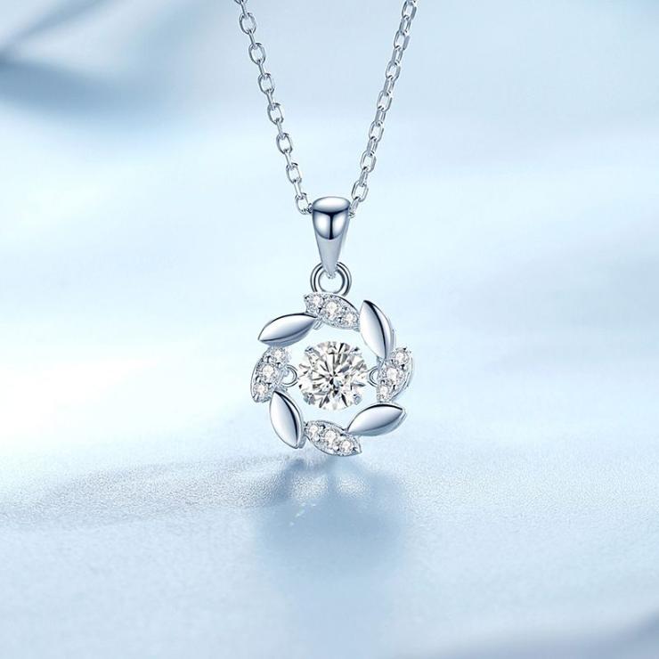 Simple Style Solid Color Sterling Silver Inlay Moissanite Zircon Pendant Necklace Zircon White Diamond White Gold Color | Moissanite Necklace High-end Jewelry Moissanite Necklace