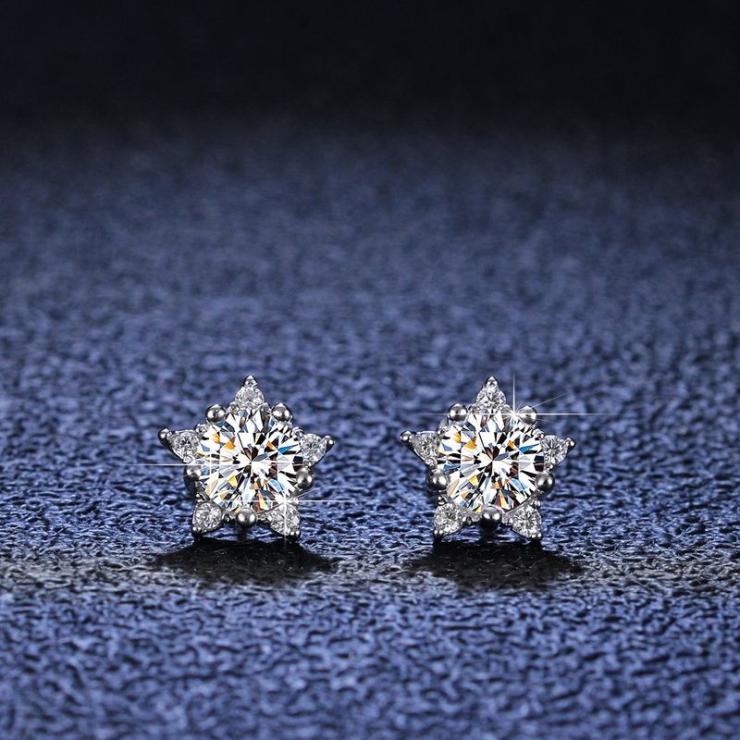 Simple Style Star Sterling Silver Inlay Ear Studs Inlaid Zircon (50 Points) | Moissanite Earrings High-end Jewelry Inlaid Zircon (50 Points)