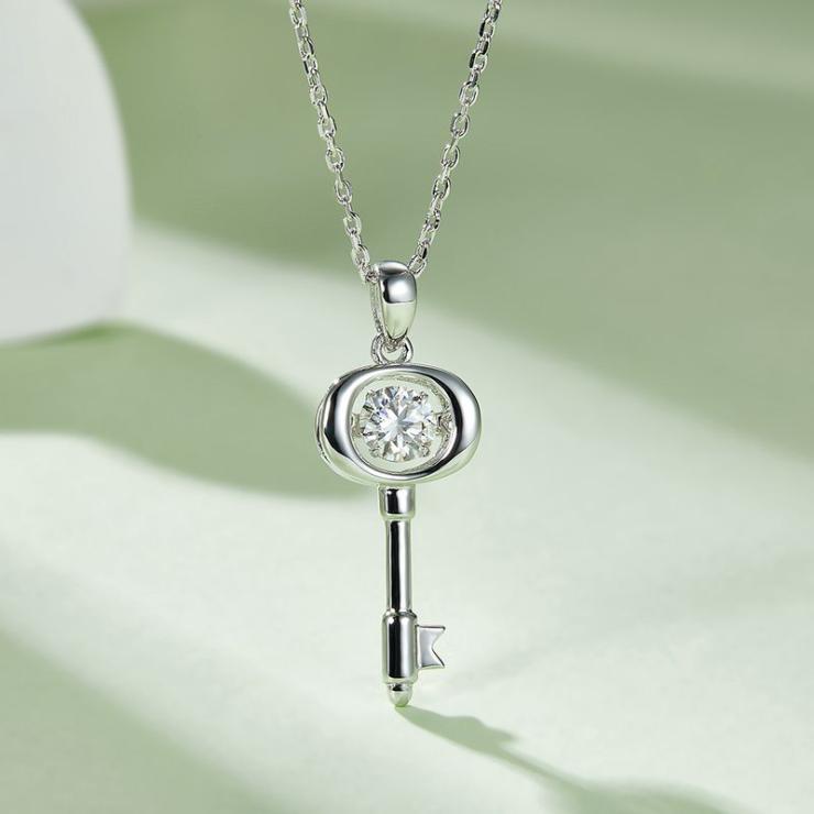 Elegant Lady Key Sterling Silver Gra Inlay Moissanite Rhodium Plated Pendant Necklace Silver | Moissanite Necklace High-end Jewelry Moissanite Necklace